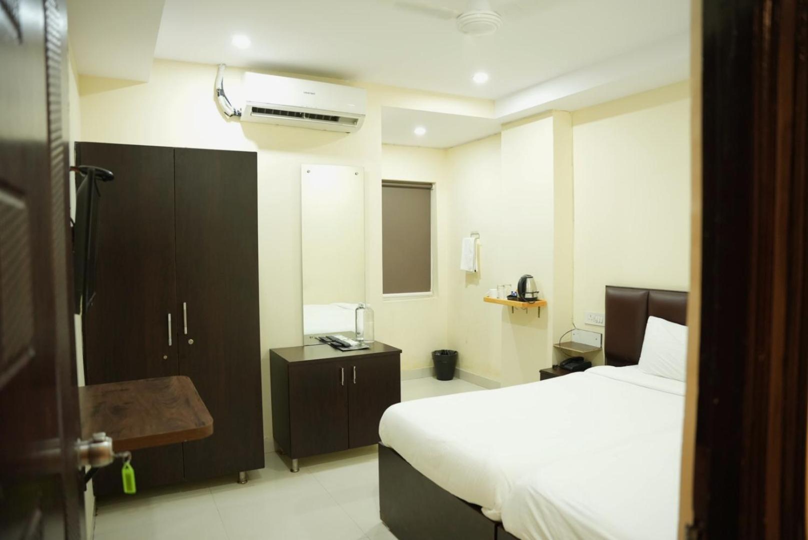 Da Lara Suites Kondapur  Buitenkant foto
