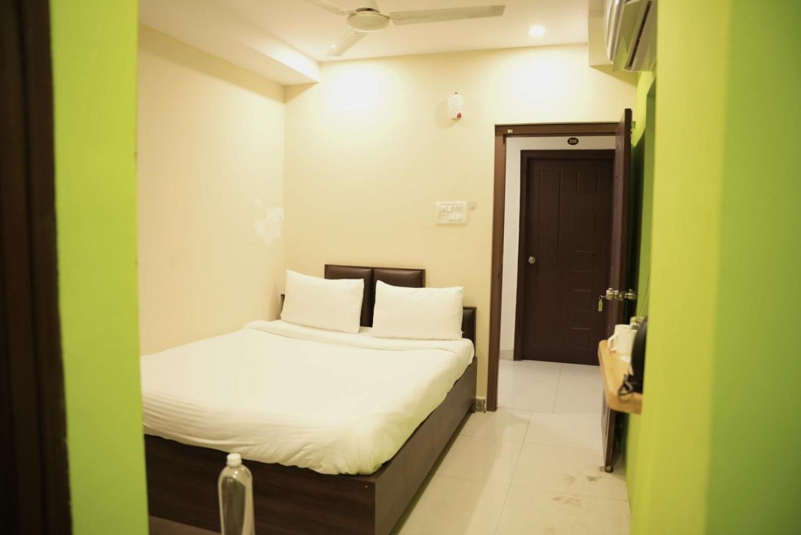 Da Lara Suites Kondapur  Buitenkant foto